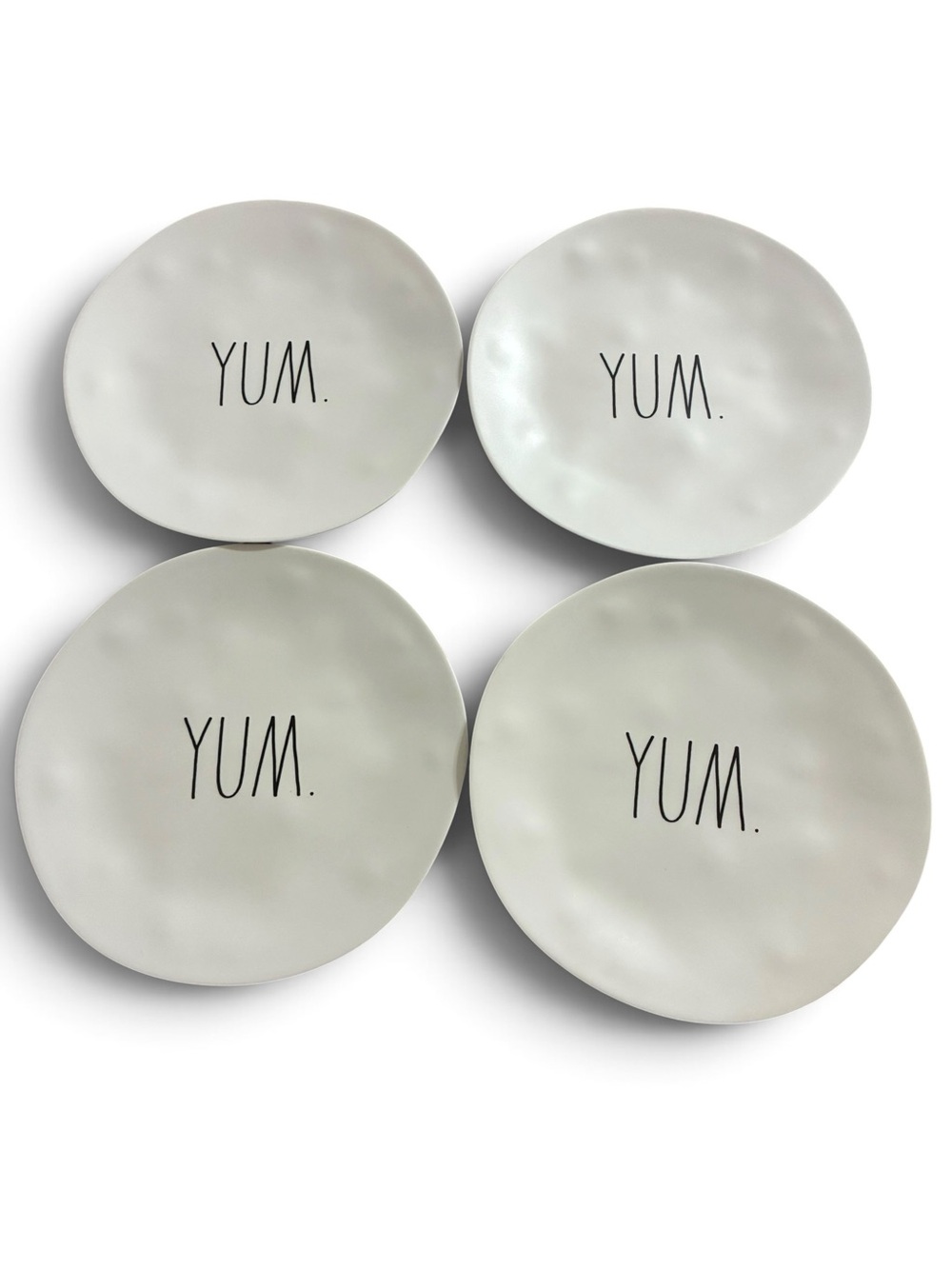 Rae Dunn YUM Dinner Plates 100% Melamine Set of 4 White Black Farmhouse Outdoor